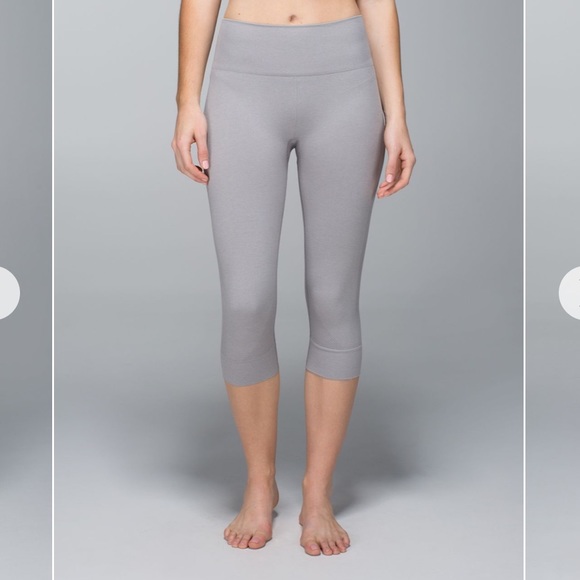 lululemon athletica Pants - 🍋 LuLulemon Seamlessly Street Crop